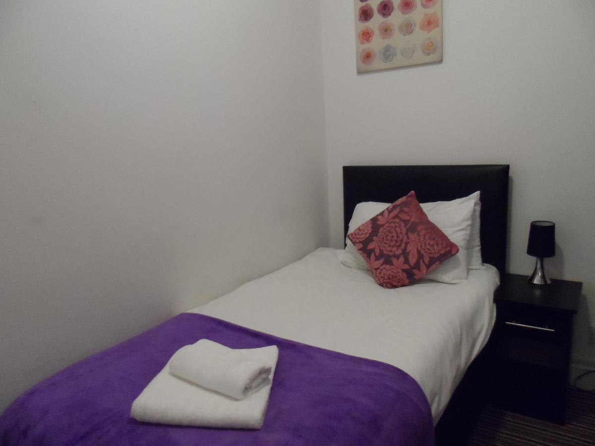 Metro House Star Accommodation London Kültér fotó